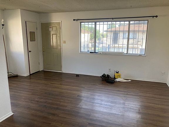 3rd image of 2930 Shimizu Dr Unit 4