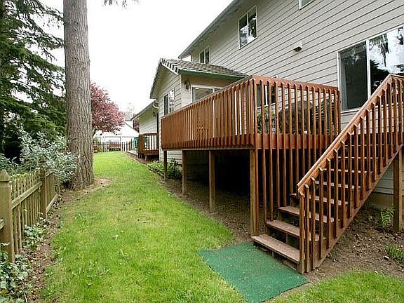 Private rear deck