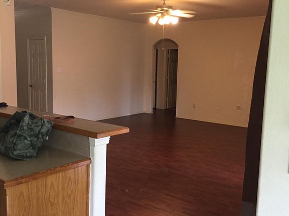 4th image of 18619 Polo Meadow Dr