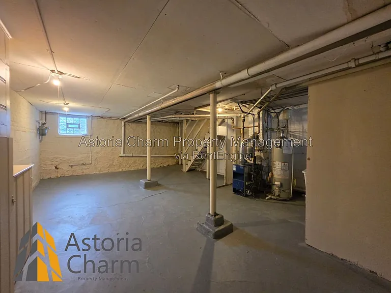 3016 Pelham Ave — Photo 36