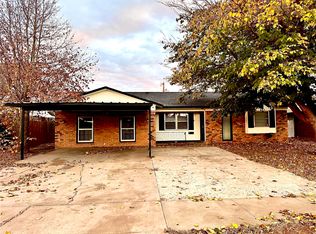 1936 71st St, Lubbock, TX 79412