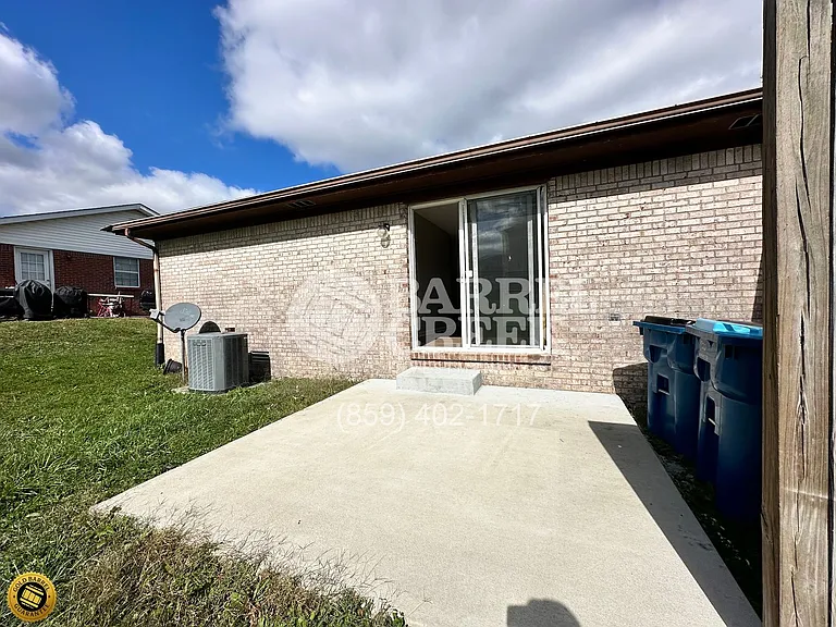522 Denmark Dr — Photo 14