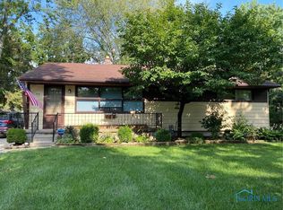 516 Pauly Dr, Perrysburg, OH
