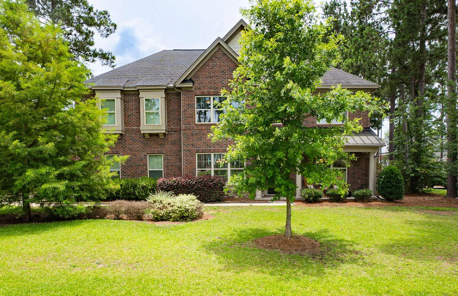 5 bed, 3.5 bath, 4520 sqft, $3,600 — Photo 3