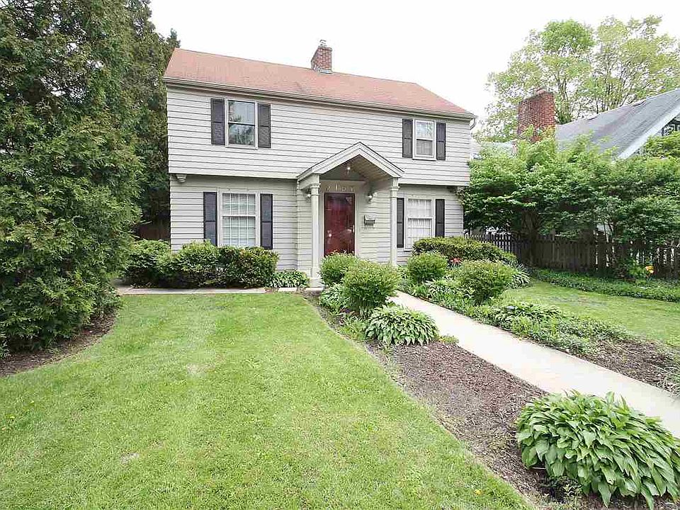 1st image of 2107 Cumberland St