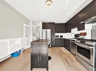 218 Camata St #4, New Westminster, BC V3M 0H8