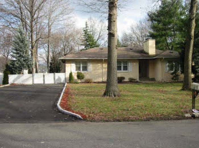26 Parker Rd