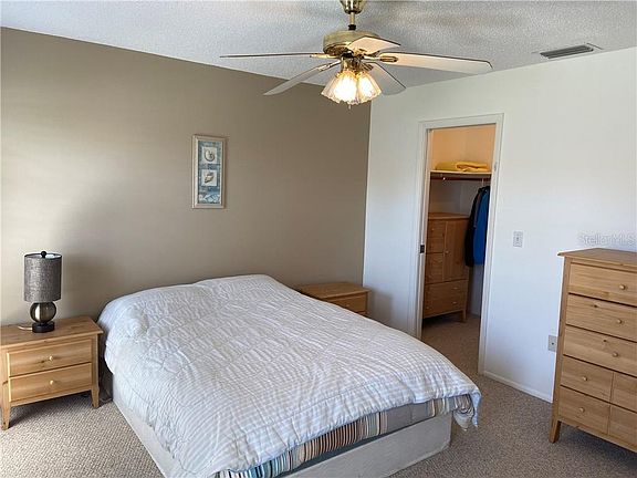 5th image of 6104 Vivienda Dr