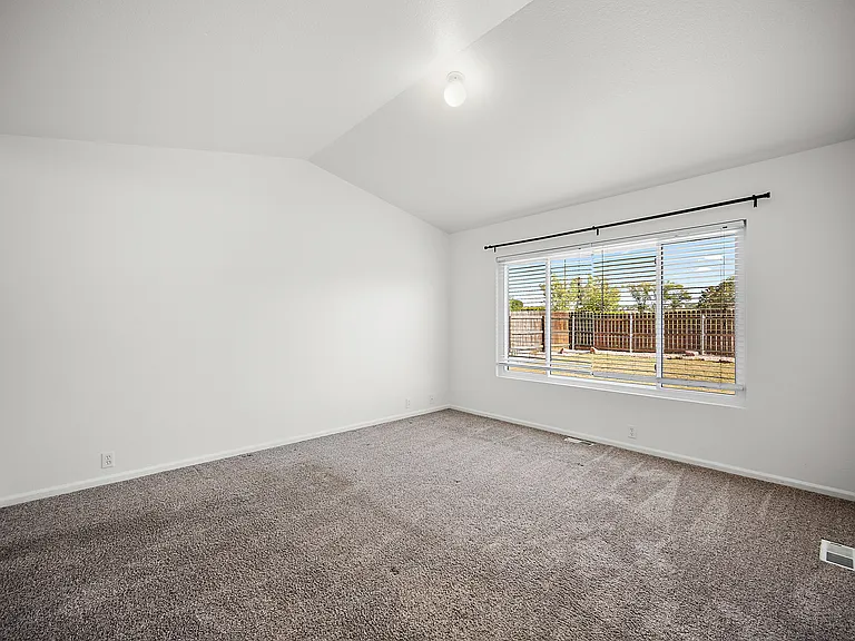 1355 Lords Hill Dr — Photo 18