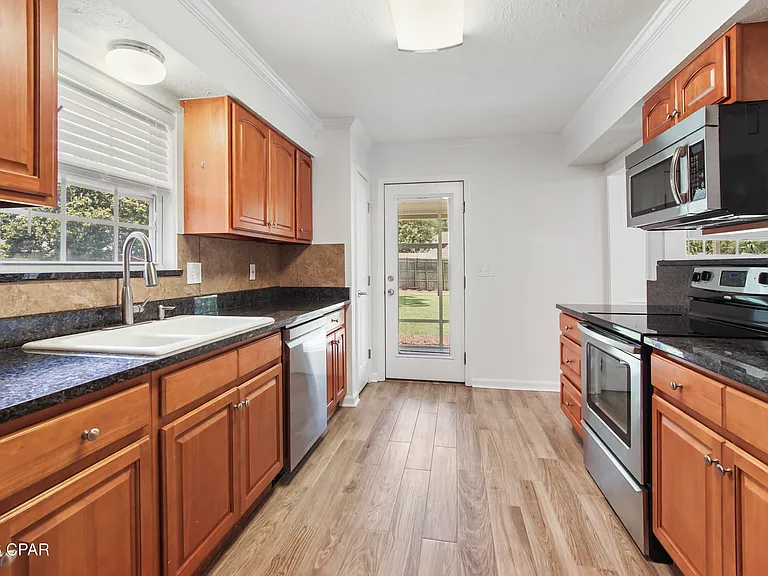 115 Circle Dr — Photo 13
