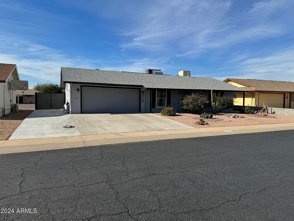 1st image of 10824 W Saratoga Circle