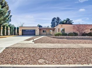 11208 Dick Lotz Ln, El Paso, TX 79936