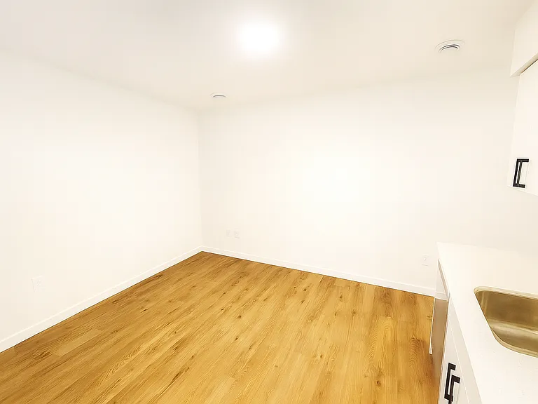 1289 Keswick Dr SW — Photo 13