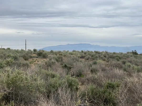 24th St SW, Rio Rancho, NM 87124