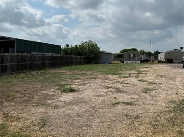 3015 W Mimosa Dr, Weslaco, TX 78596