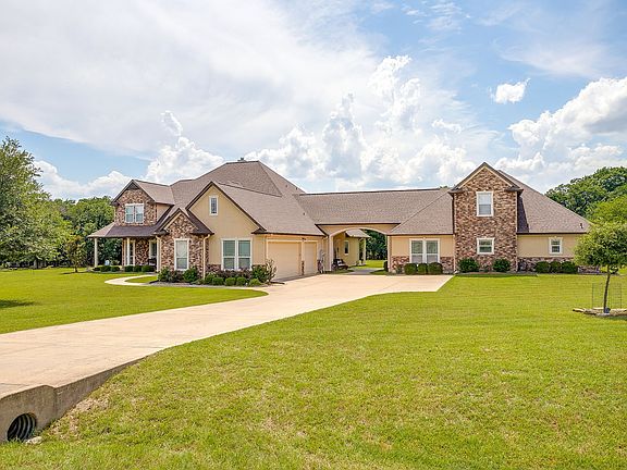 3rd image of 1144 Boling Ranch Rd