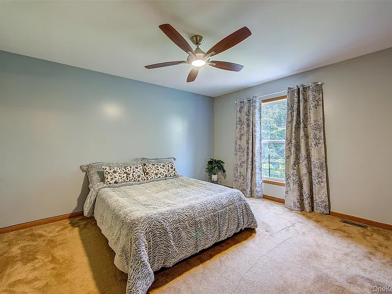 41 Beechwood Ave #HOUSE — Photo 15