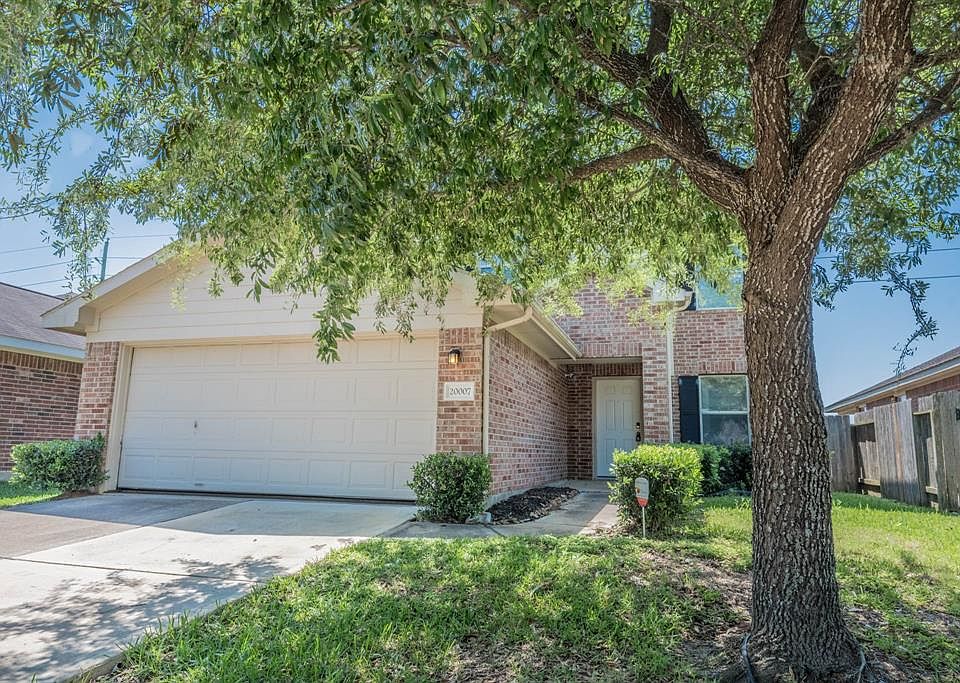 1st image of 20007 Parkstone Bend Ln