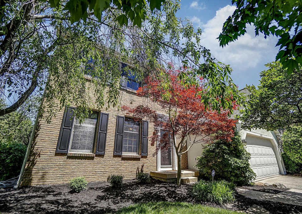 1st image of 824 Watten Ln