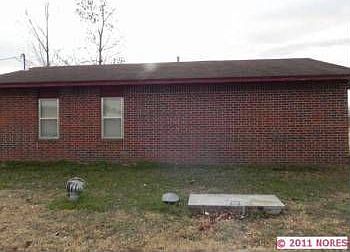 2nd image of 513 Scenic Ln
