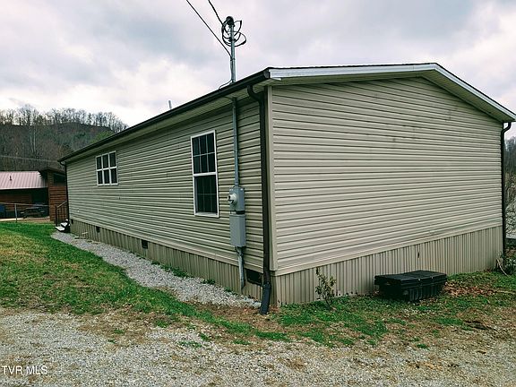 4th image of 129 Grandview Dr