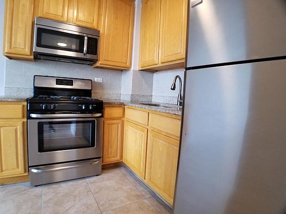 3rd image of 3333 Broadway APT B6f