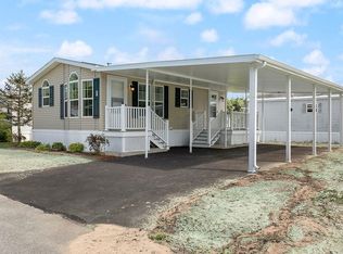 53 Hagop Rd, Salem, NH 03079