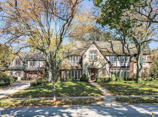 1118 W Armory St, Champaign, IL 61821