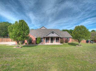 3431 Willow Bend Ln, Midlothian, TX 76065