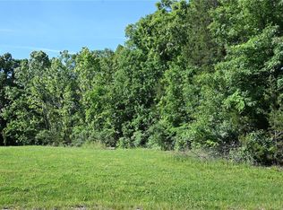 1018 Sycamore Creek Dr, Wentzville, MO 63385