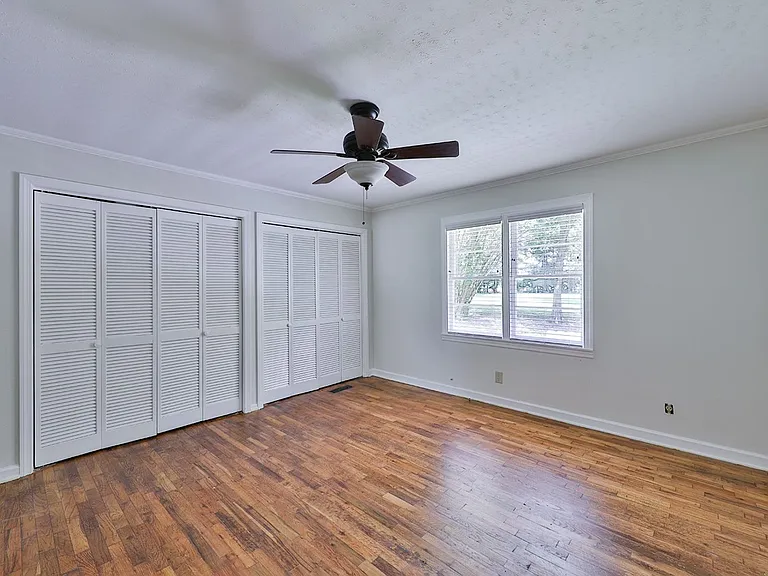 525 McClain Rd — Photo 7