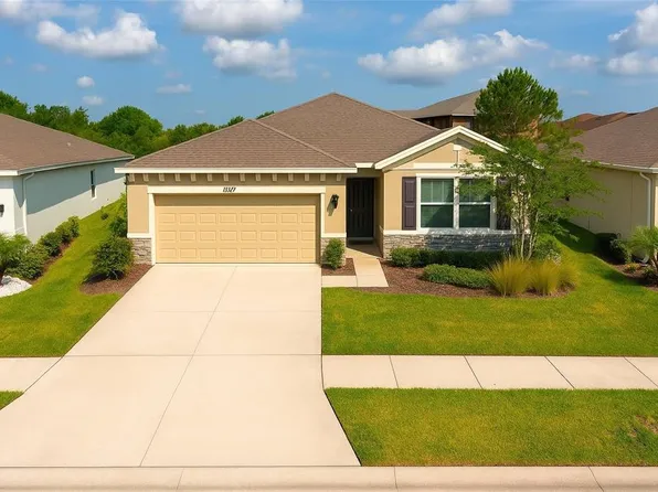 13327 Waterleaf Garden Cir, Riverview, FL 33579