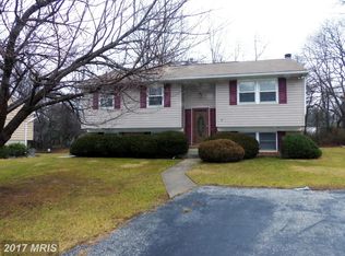 6 Strongwood Rd, Owings Mills, MD 21117