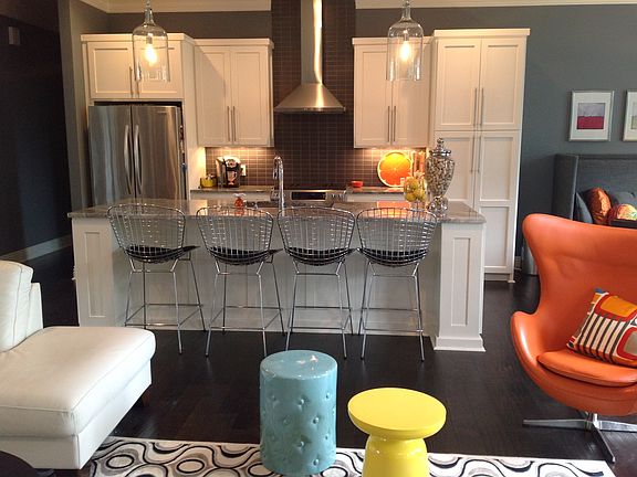 Huge island w gray granite