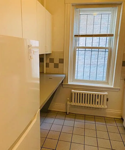195 Strathmore Rd #15 — Photo 6