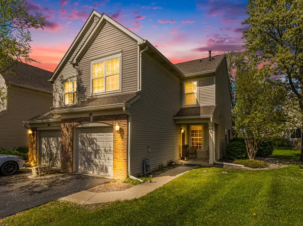 88 Keeneland Ct, Grayslake, IL 60030