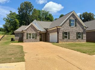 6535 Beckett Ln, Olive Branch, MS 38654