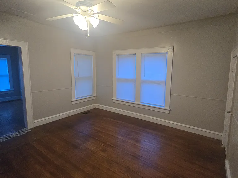 2900 Gorman Ave — Photo 14