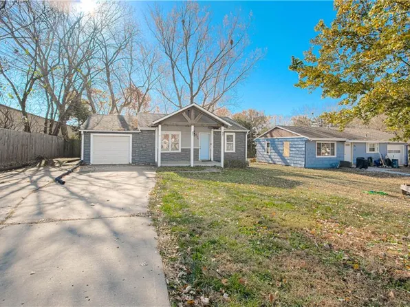 609 NE 76th Ter, Gladstone, MO 64118