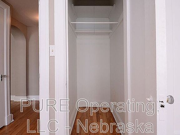 5th image of 406 N 49th St APT 4