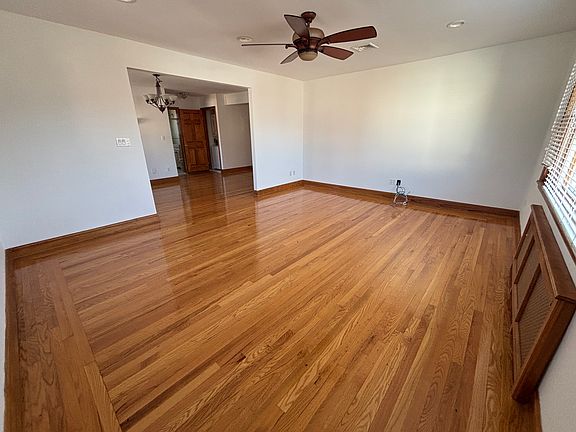 5th image of 124 Florence St #2