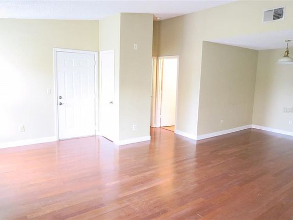 4th image of 2550 N Alafaya Trl APT 11200