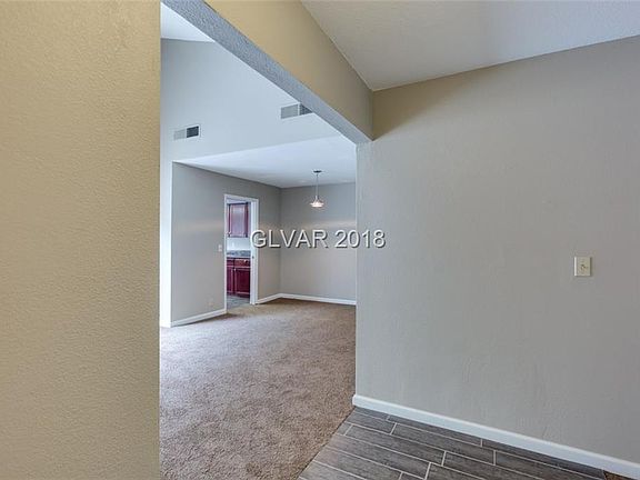 4th image of 54 Village Green Ct