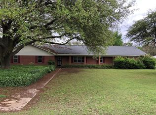 109 Treadway Cir, Hollandale, MS 39180