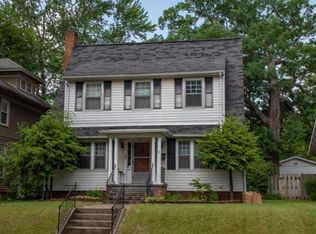 817 S Ironwood Dr, South Bend, IN 46615