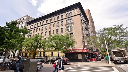 Rented by Park Property Advisors