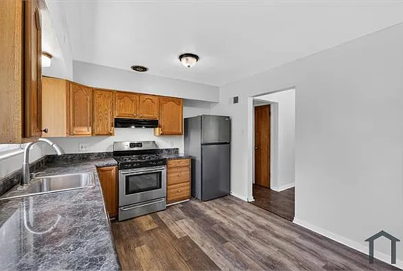 8930 Sides Ct — Photo 9