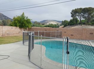 24329 Hartland St, West Hills, CA 91307