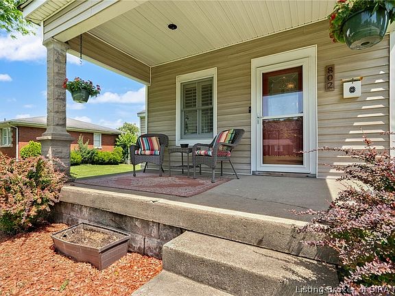 5th image of 802 N McKinley Avenue
