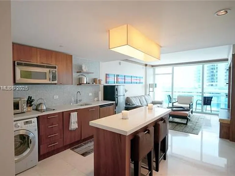 6801 Collins Avenue Cu #710 — Photo 5
